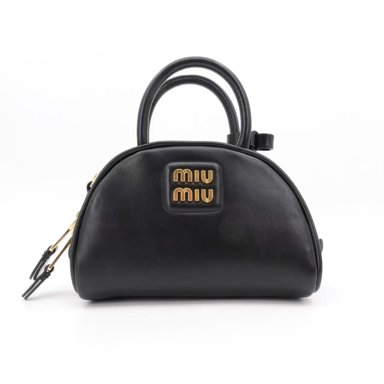 95新 MIU MIU/缪缪 GGS缪缪贝壳包小号黑金牛皮芯片款75954436