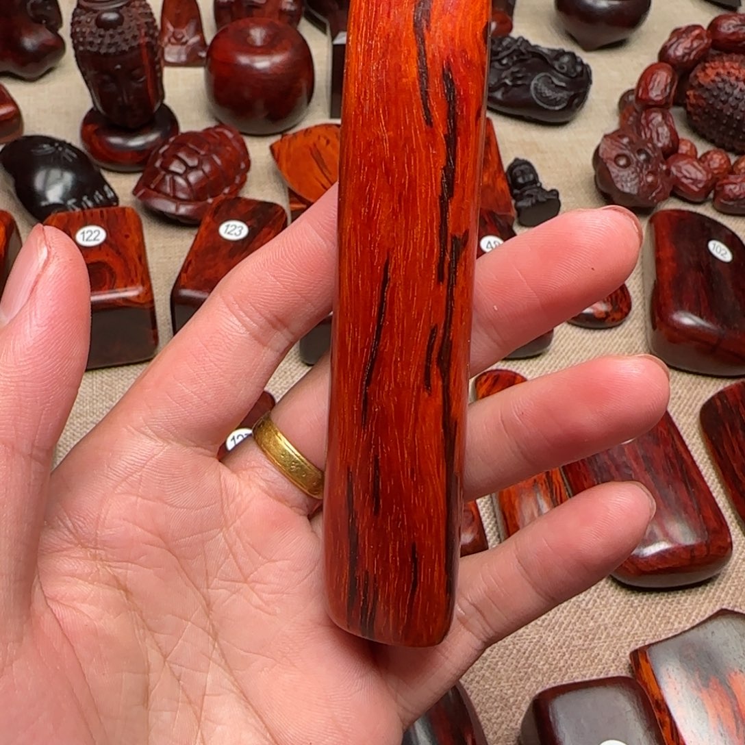 檀香紫檀（小叶紫檀）