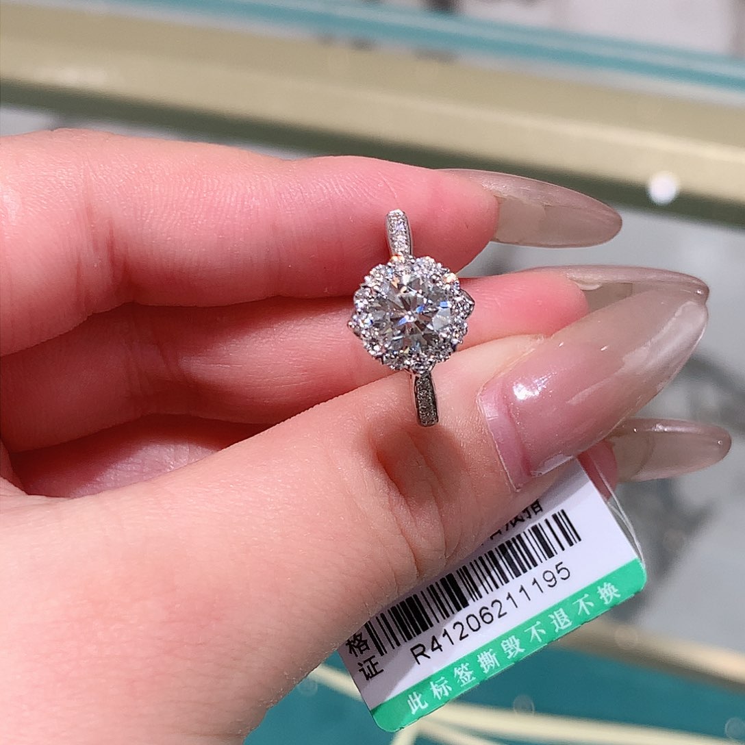 实验室培育钻石18K金镶嵌❤️**11