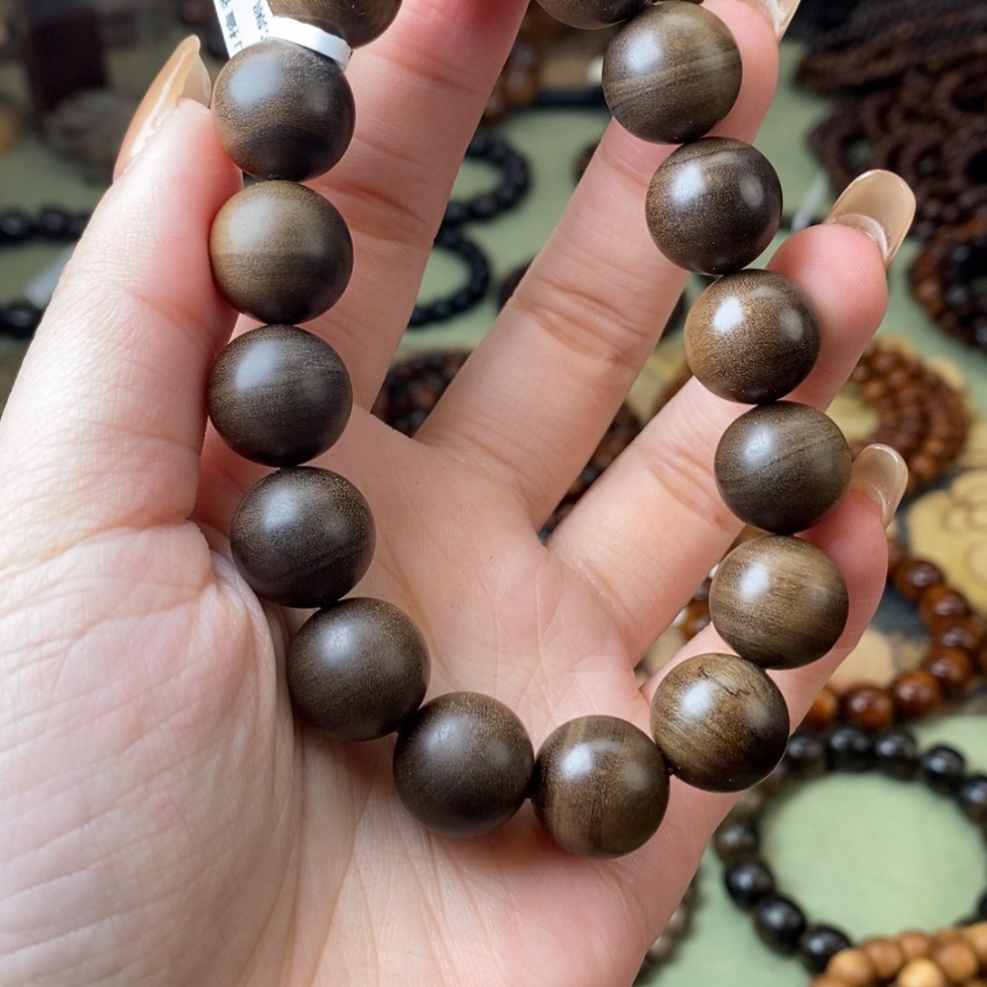 檀香木手串/手链?****子1.4阴沉404