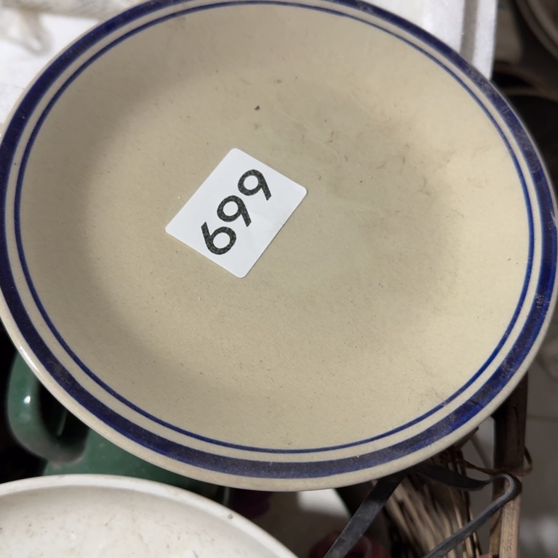 茶盏我们一起看电视呢哈哈不错