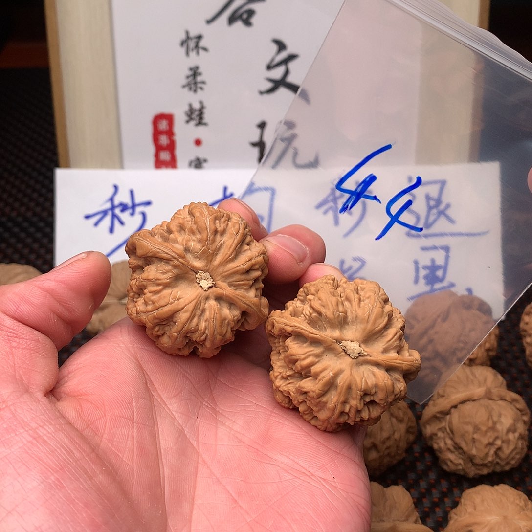 文玩核桃把件八方客文玩111111