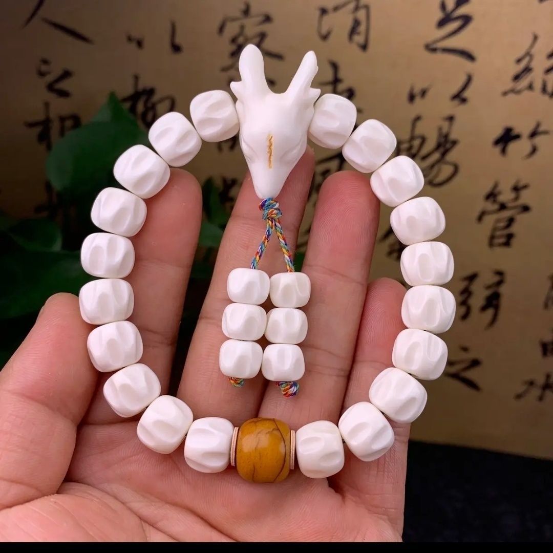 精美养殖鹿角雕刻百香籽手串搭配小鹿三通 男女通用