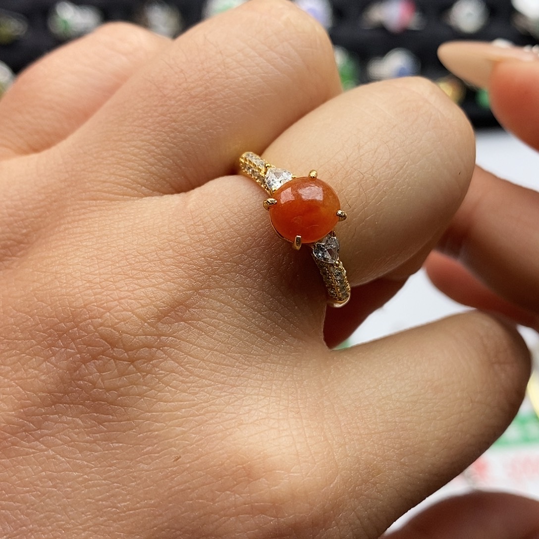 悦****翡翠未镶嵌戒指翡翠