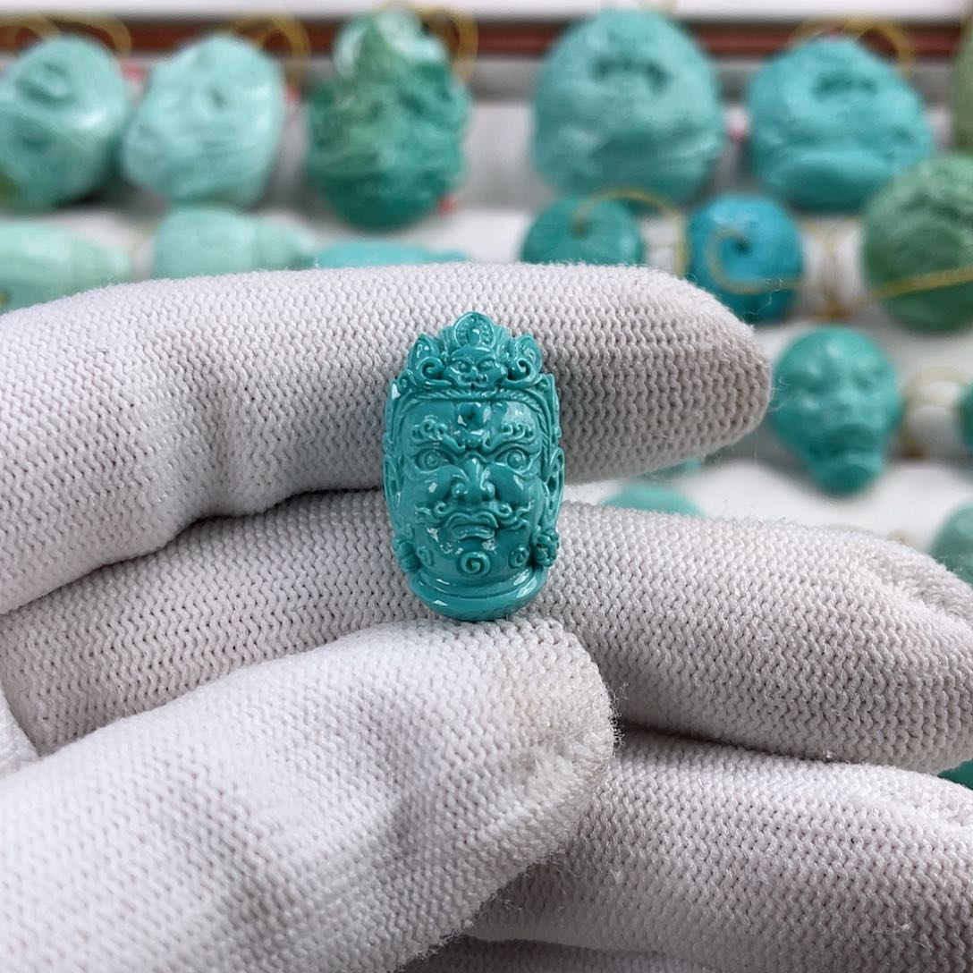 绿松石未镶嵌车挂