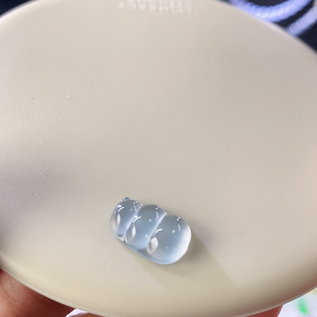 翡翠把件未镶嵌蓝钢豆子