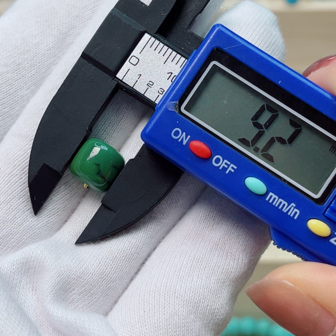 绿松石珠宝未镶嵌