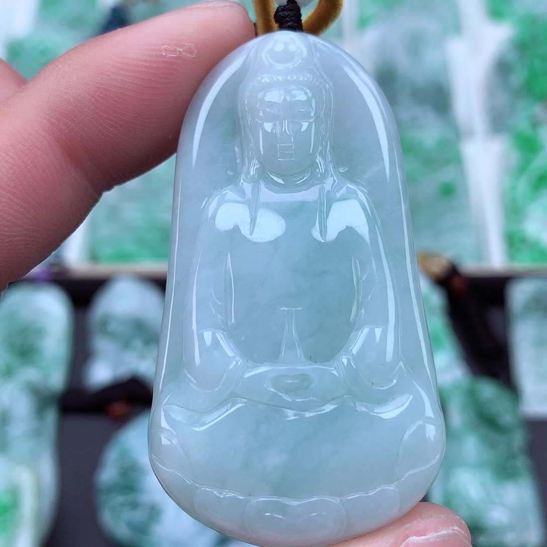 翡翠颈饰未镶嵌翡翠吊坠