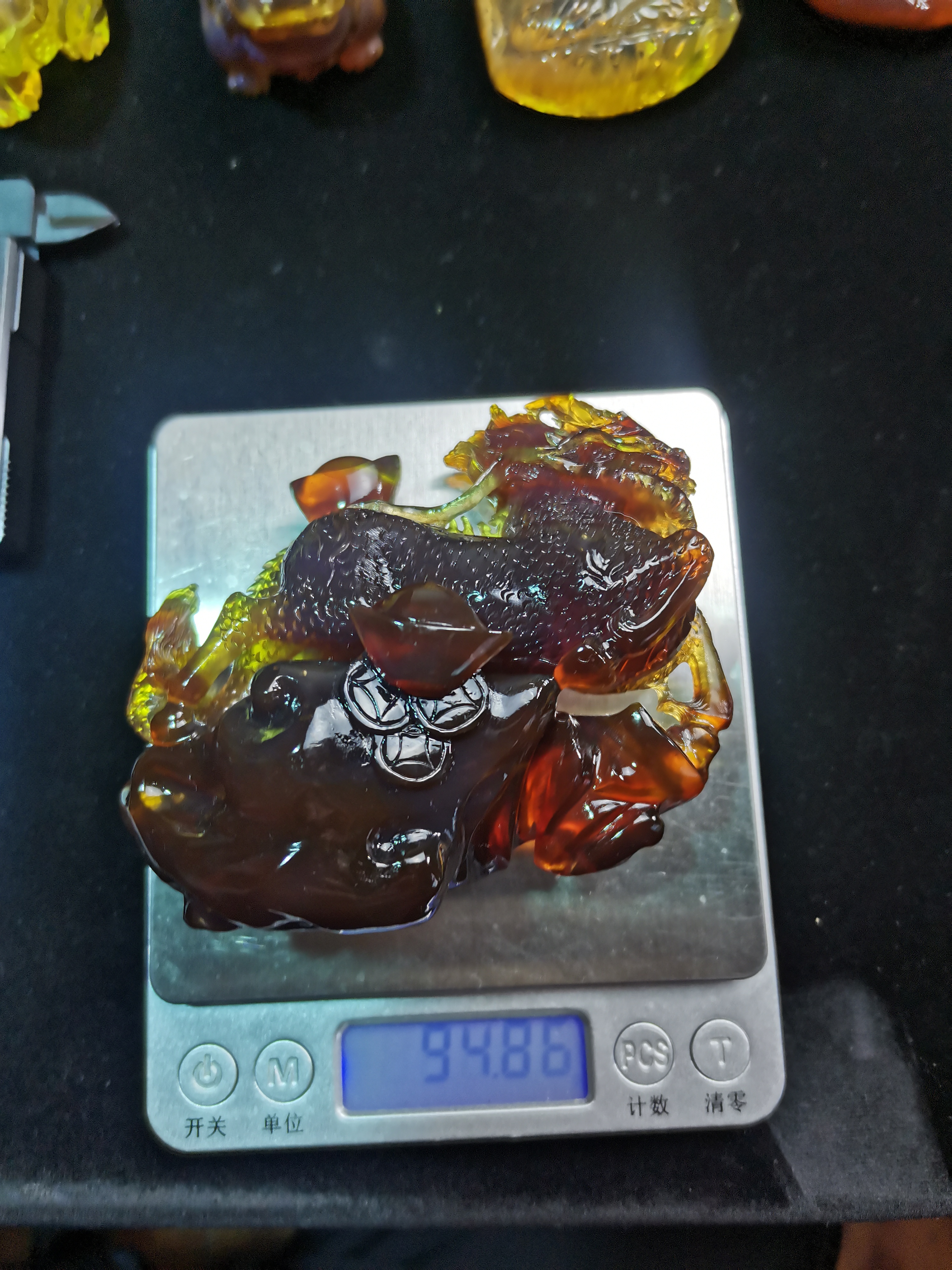 94.8克精品麒麟摆件