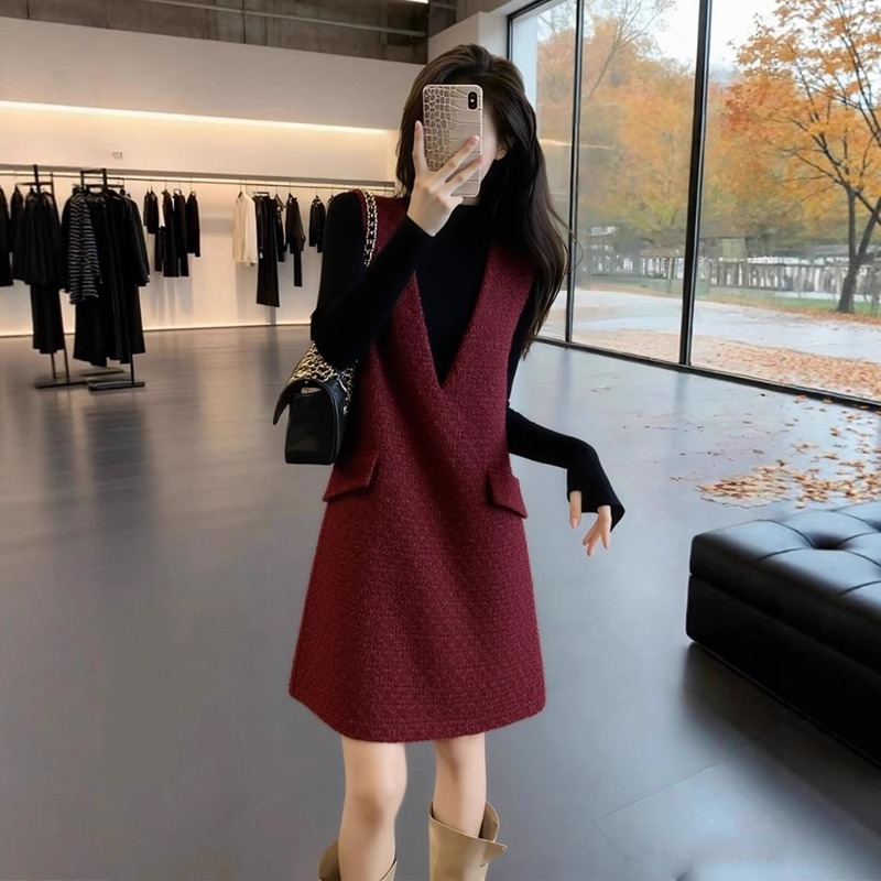 独特别致时尚绝美背心裙子高级感简约大方得体小香风气质连衣裙女