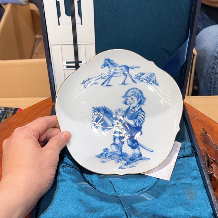 瓷器周边默认瑕疵1