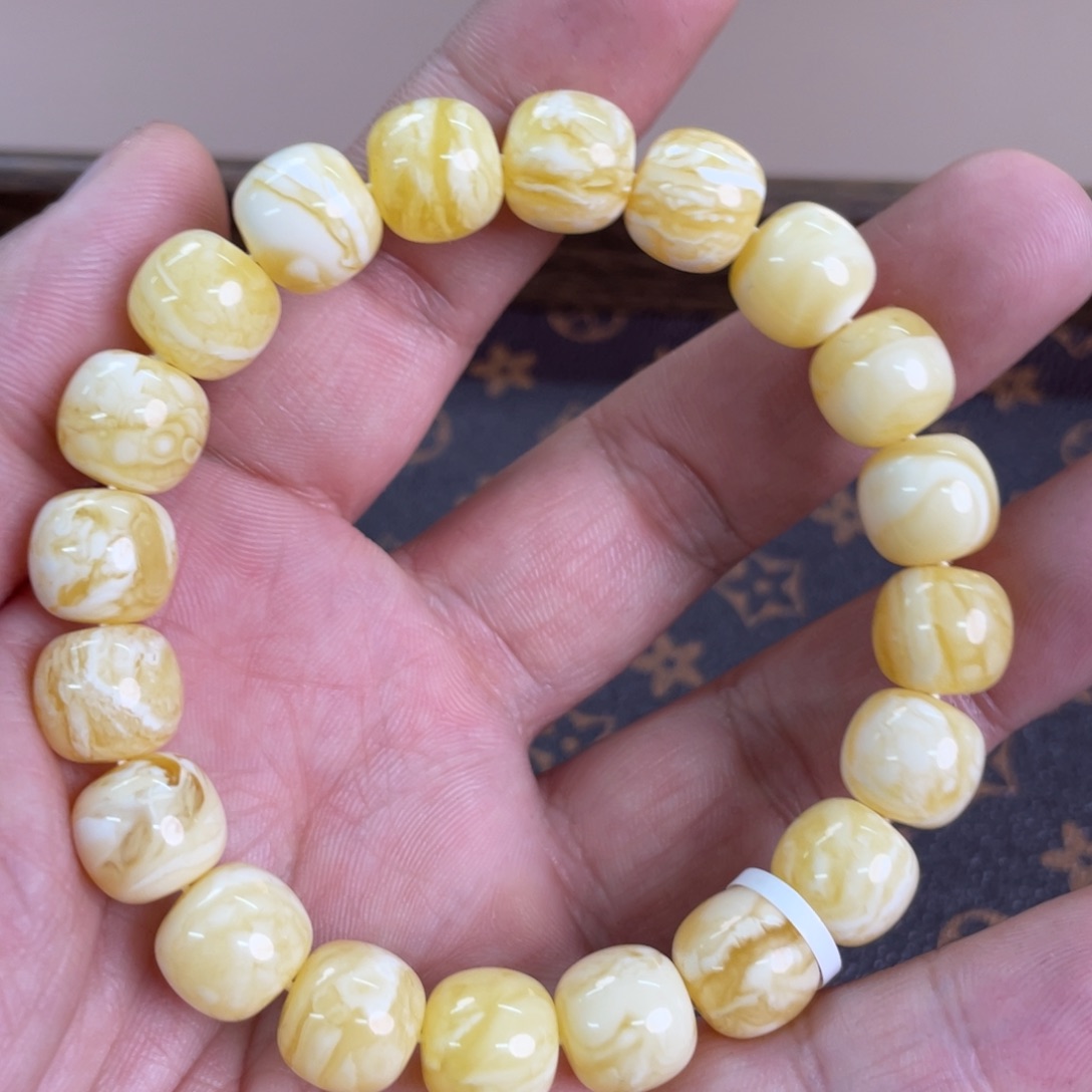 蜜蜡裸石未镶嵌14800000000