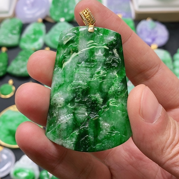 翡翠颈饰未镶嵌吊坠