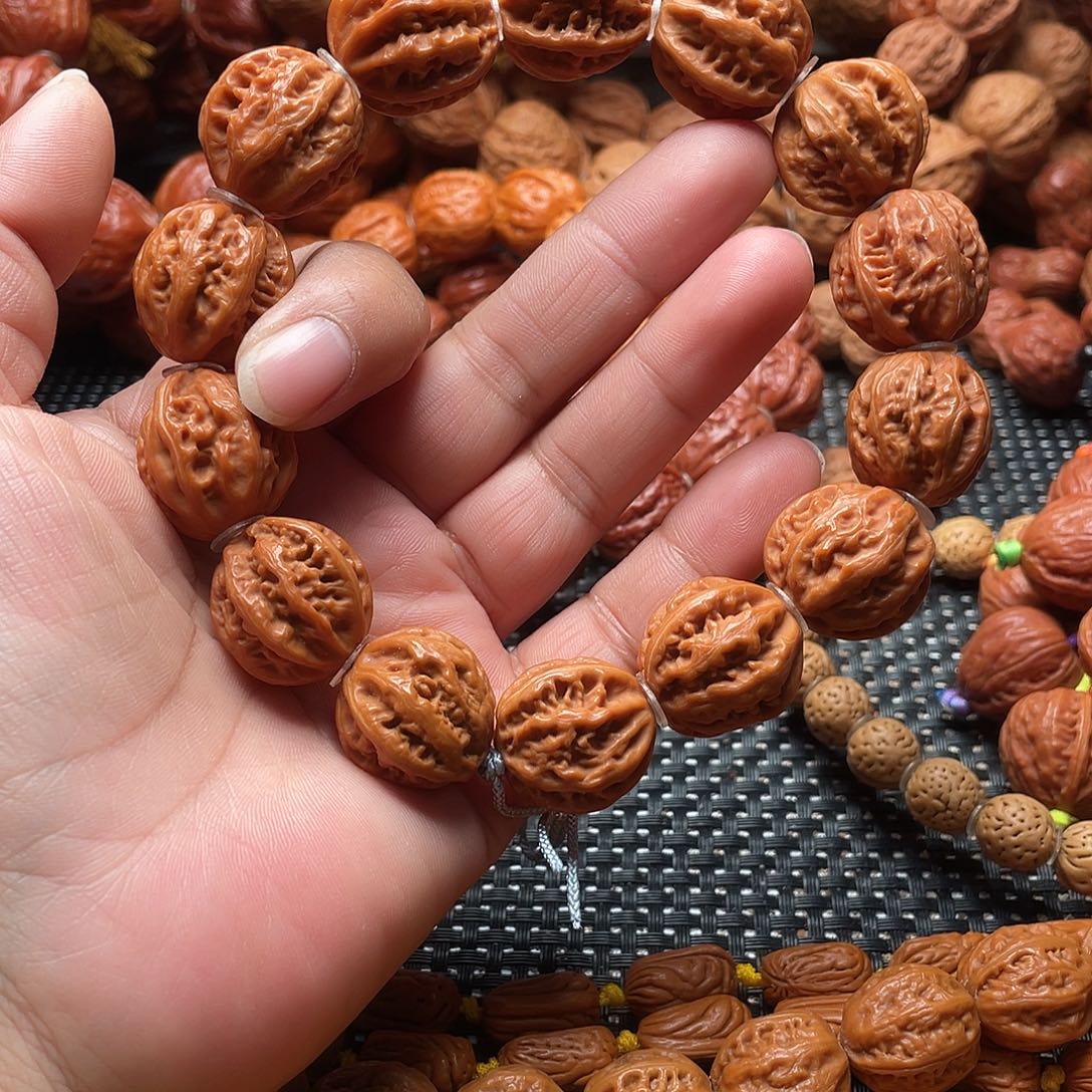 征***途手串文玩核桃粗筋