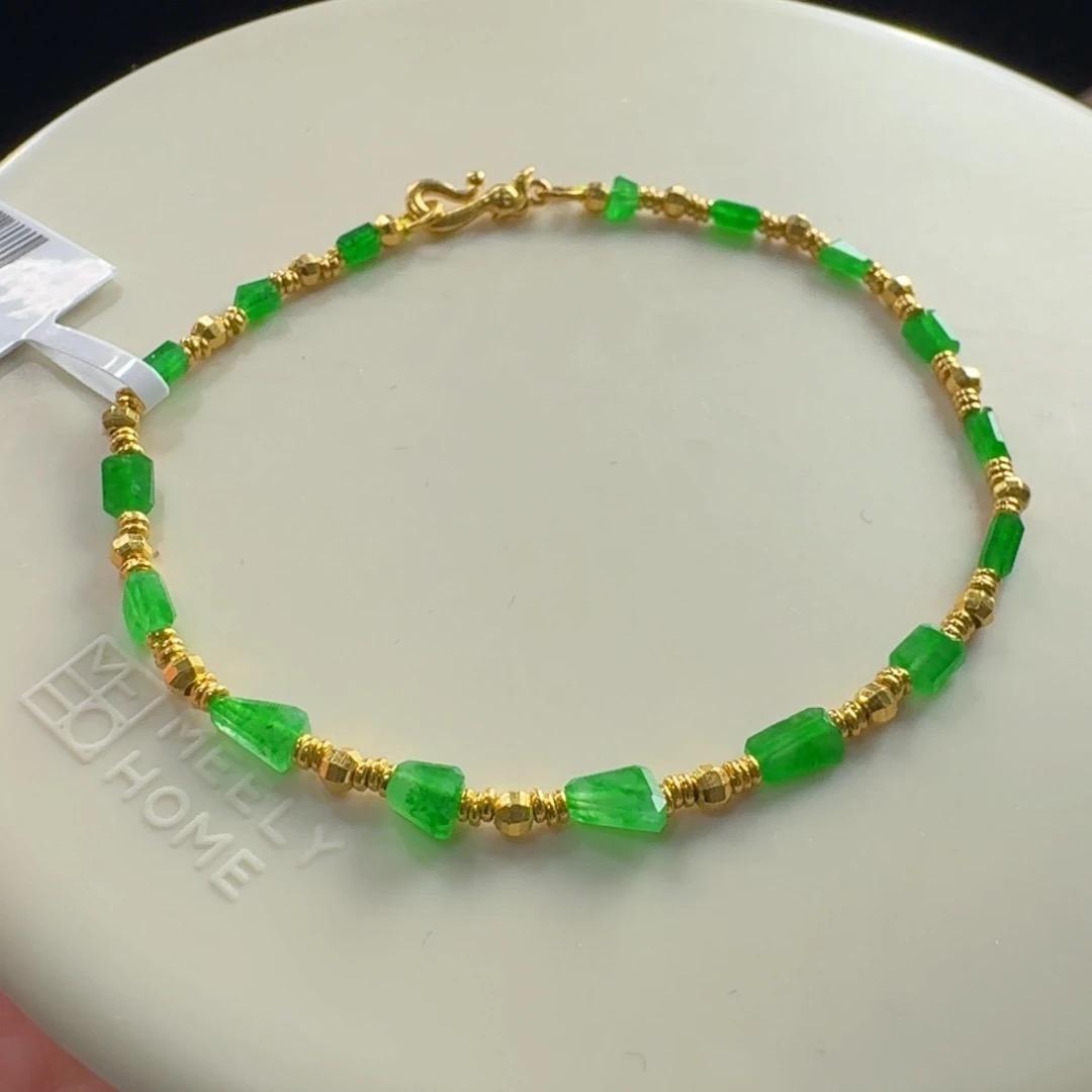 足金镶嵌手链翡翠阳绿随型盘缠（足金3.3 g左右）