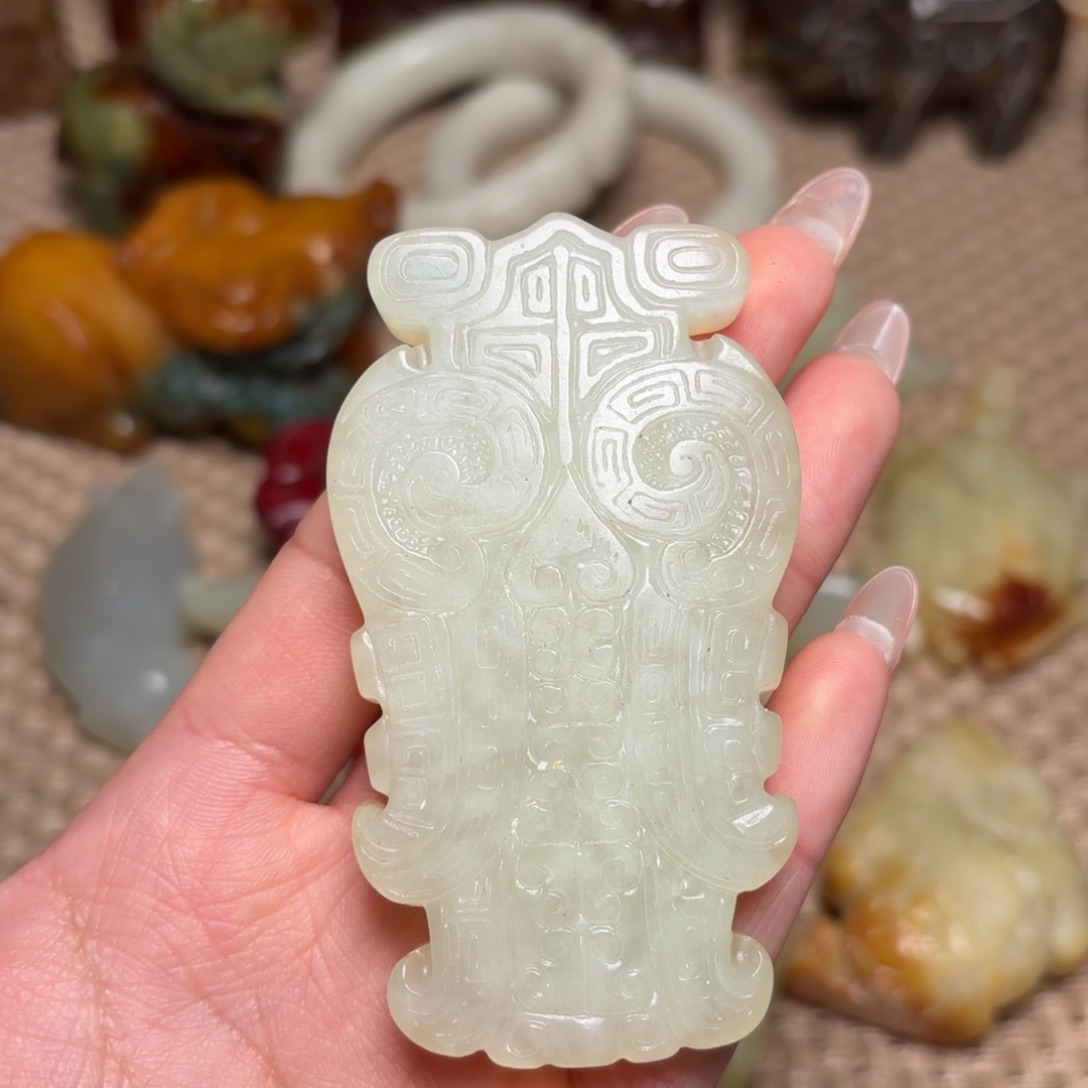 白玉菩提吊坠白玉菩提——白玉菩提