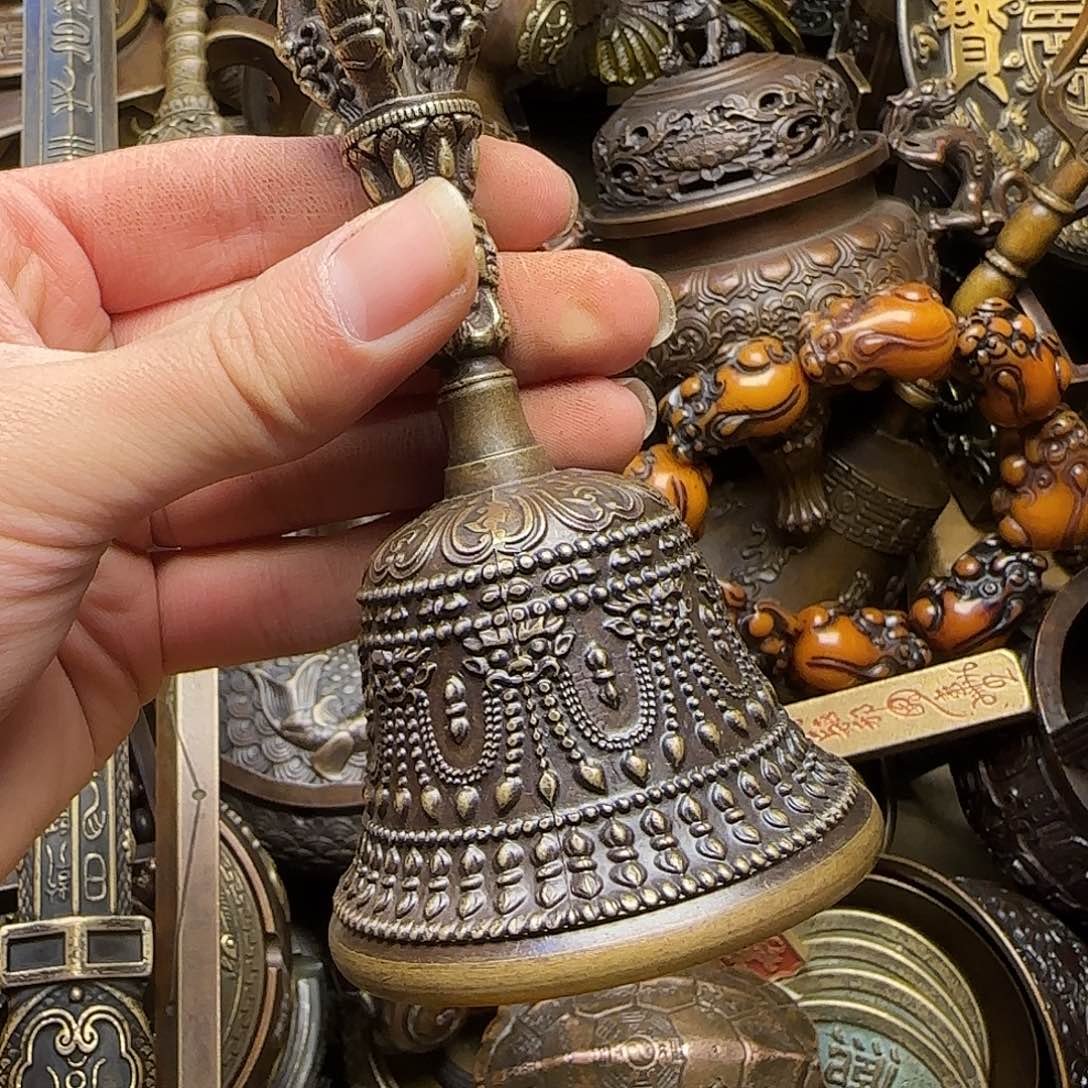 铜铜铜吞吞吐吐铜铜铜 