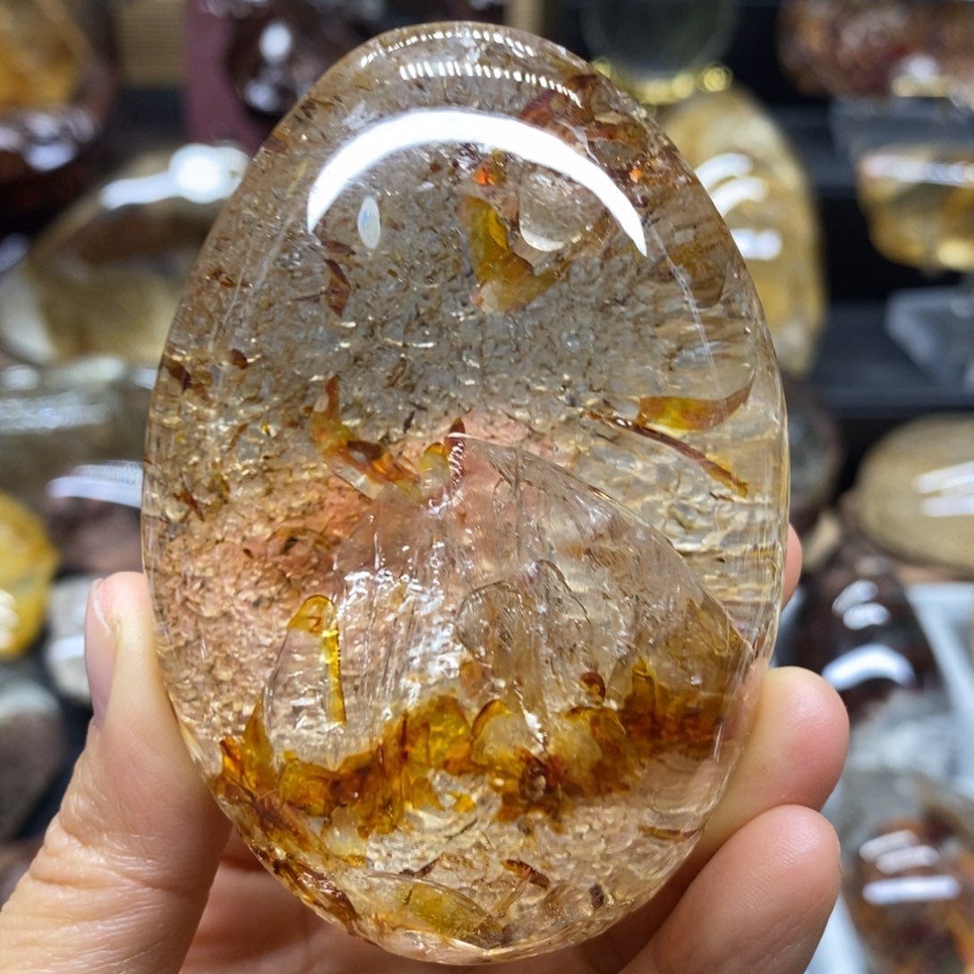 未镶嵌水晶大型摆件（非配饰）