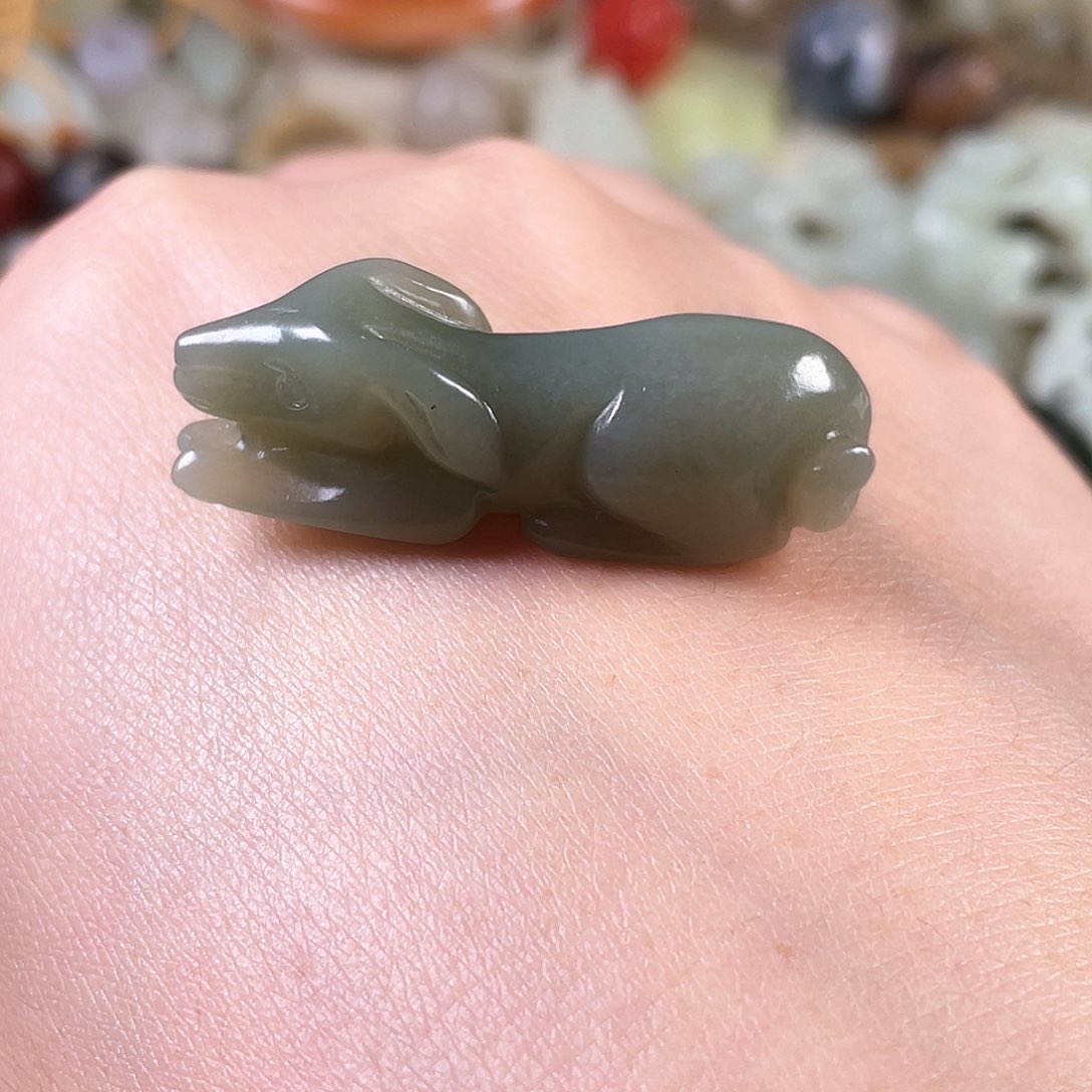 和田玉（糖玉）颈饰未镶嵌