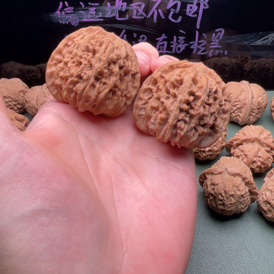 把件核桃46全品四座楼