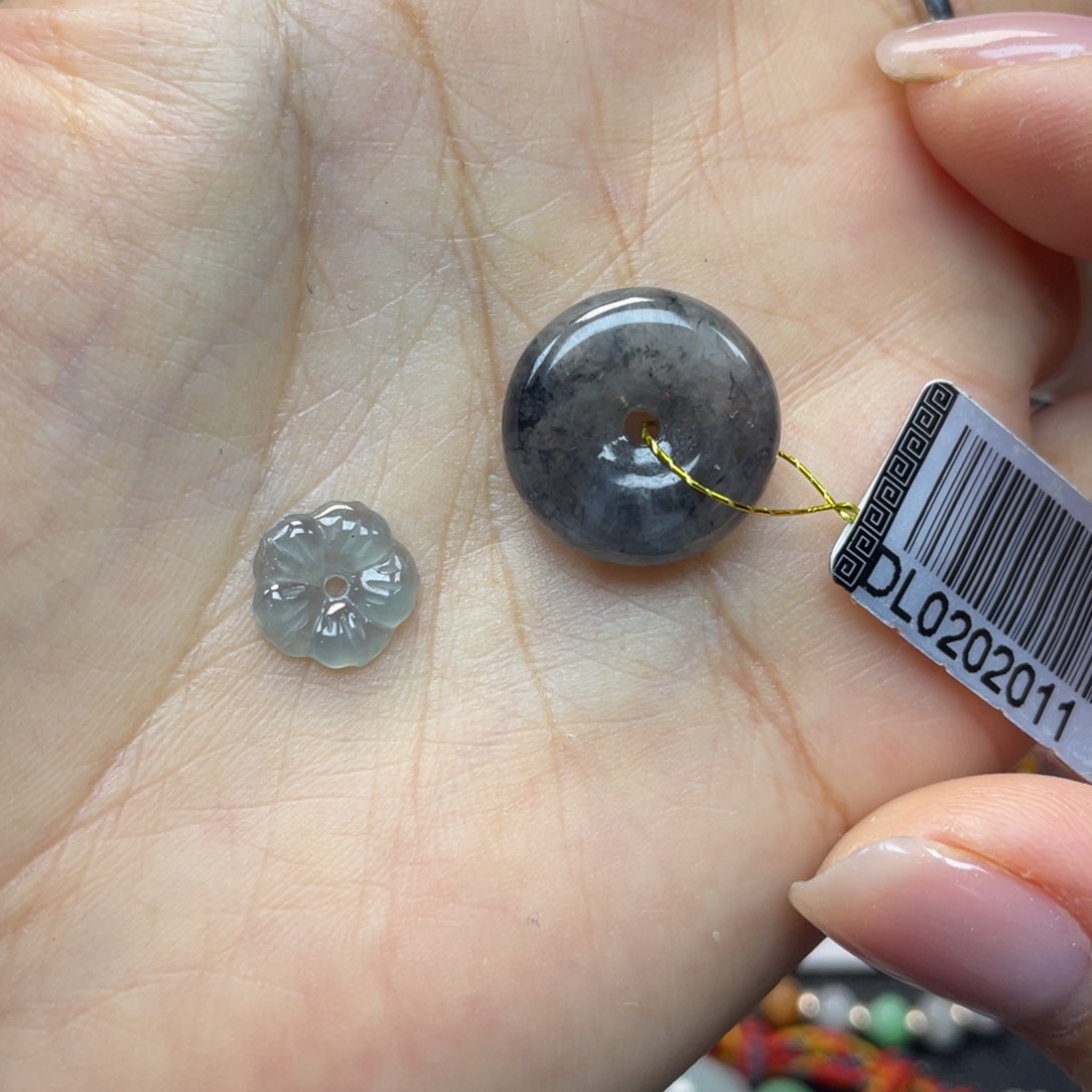 翡翠手绳未镶嵌?*?5899999999