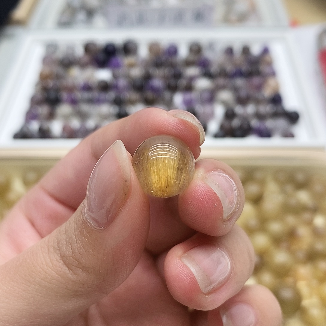 水晶未镶嵌珠宝半成品