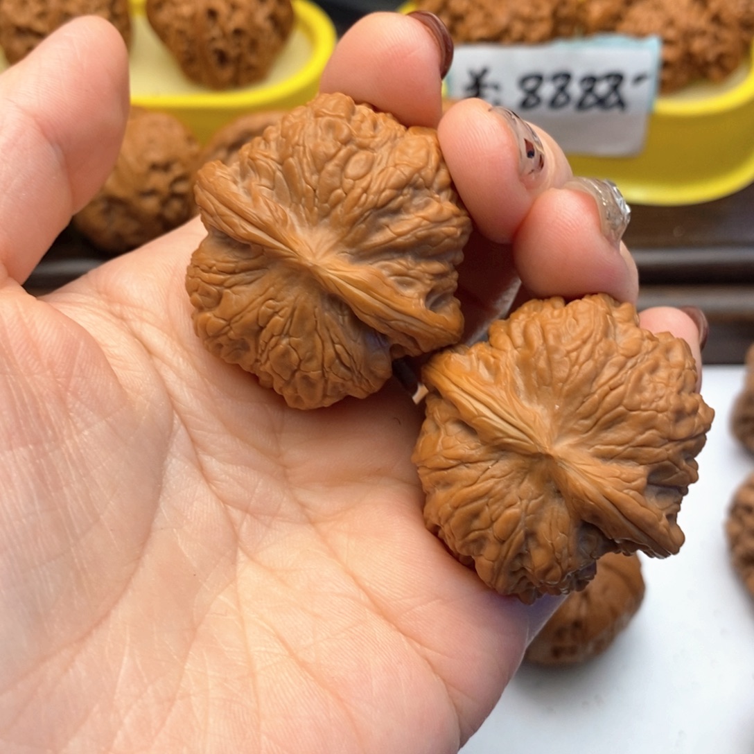 把件文玩核桃39尺血麒麟