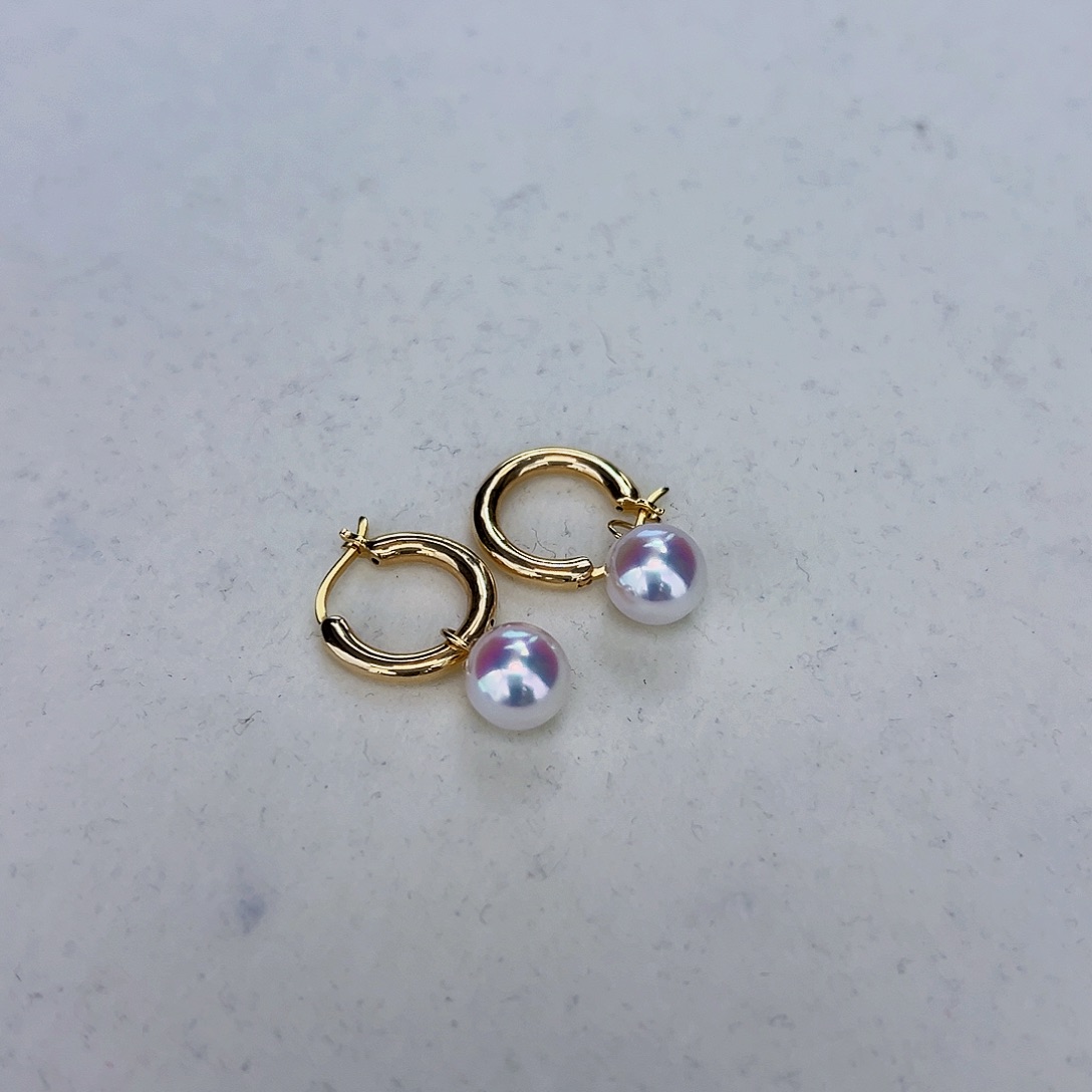 海水珍珠海水akoya许红豆耳扣7.5-8mm18K金镶嵌
