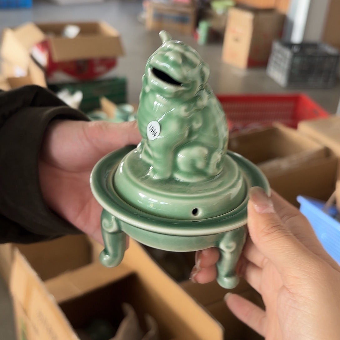 龙泉云间青瓷小米茶器