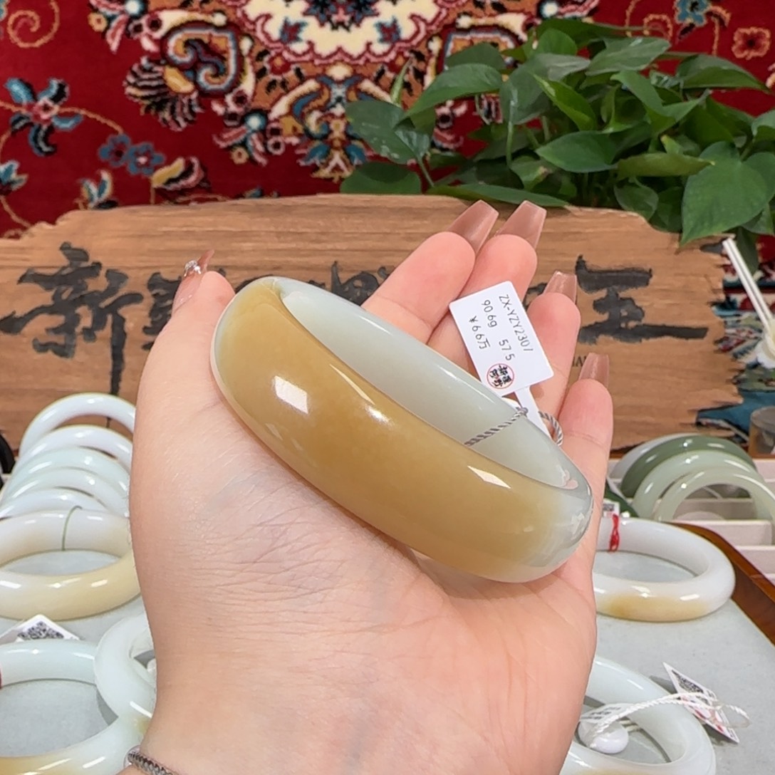 和田玉（糖玉）手镯未镶嵌新疆糖白玉轮胎镯大气条宽18+