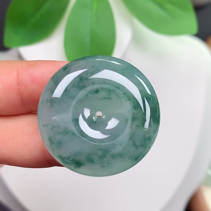 翡翠未镶嵌颈饰平安扣 29.2x6.5mm