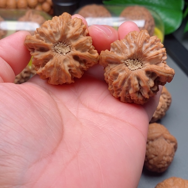 吊坠文玩核桃龙门涧