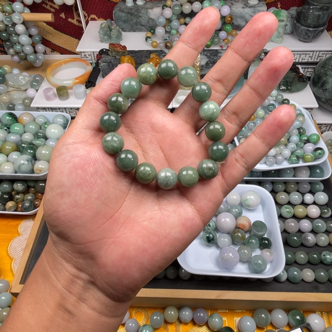 翡翠未镶嵌手串12加珠串