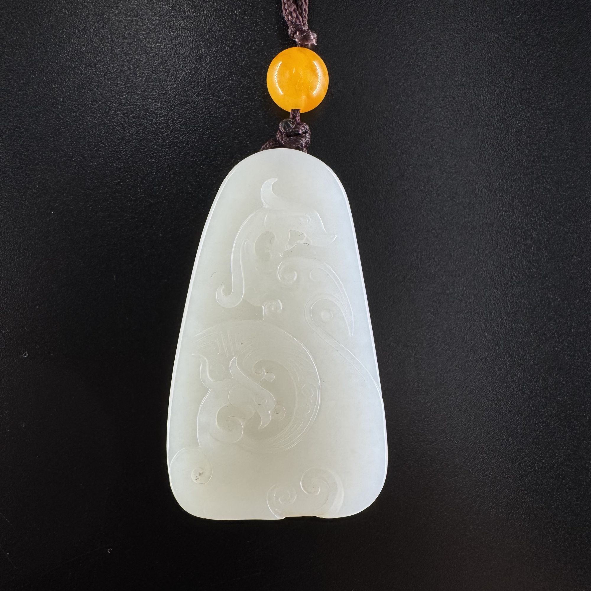 40新疆和田洒金皮白玉籽 · 龙凤呈祥/Ax240400594保利厦门拍卖