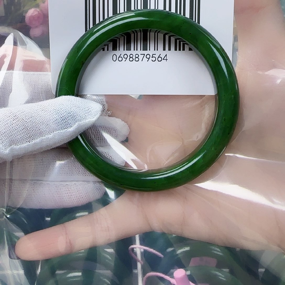 和田玉（碧玉）手镯未镶嵌59