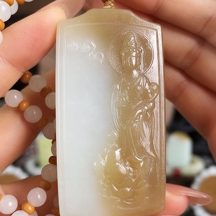 和田玉未镶嵌颈饰定制发货