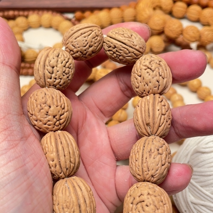 不***财手串桃核福袋，原皮