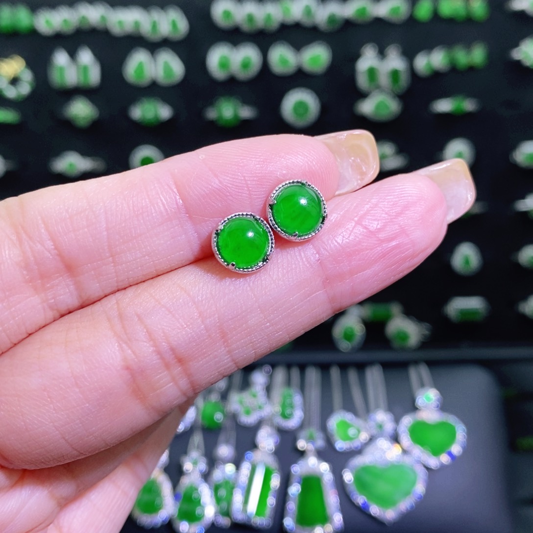 翡翠银S925镶嵌耳饰多样性