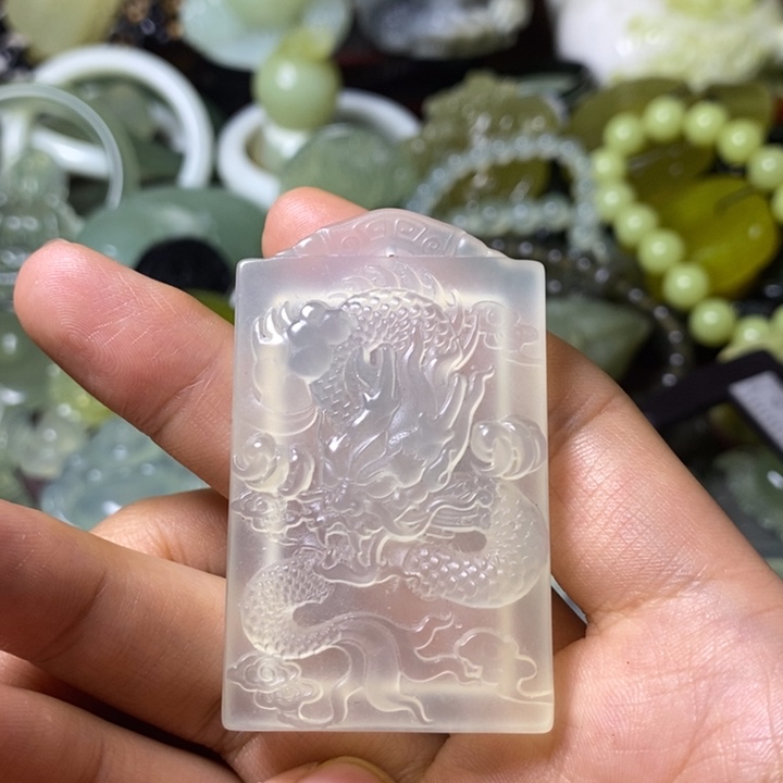 岫玉岫玉颈饰未镶嵌