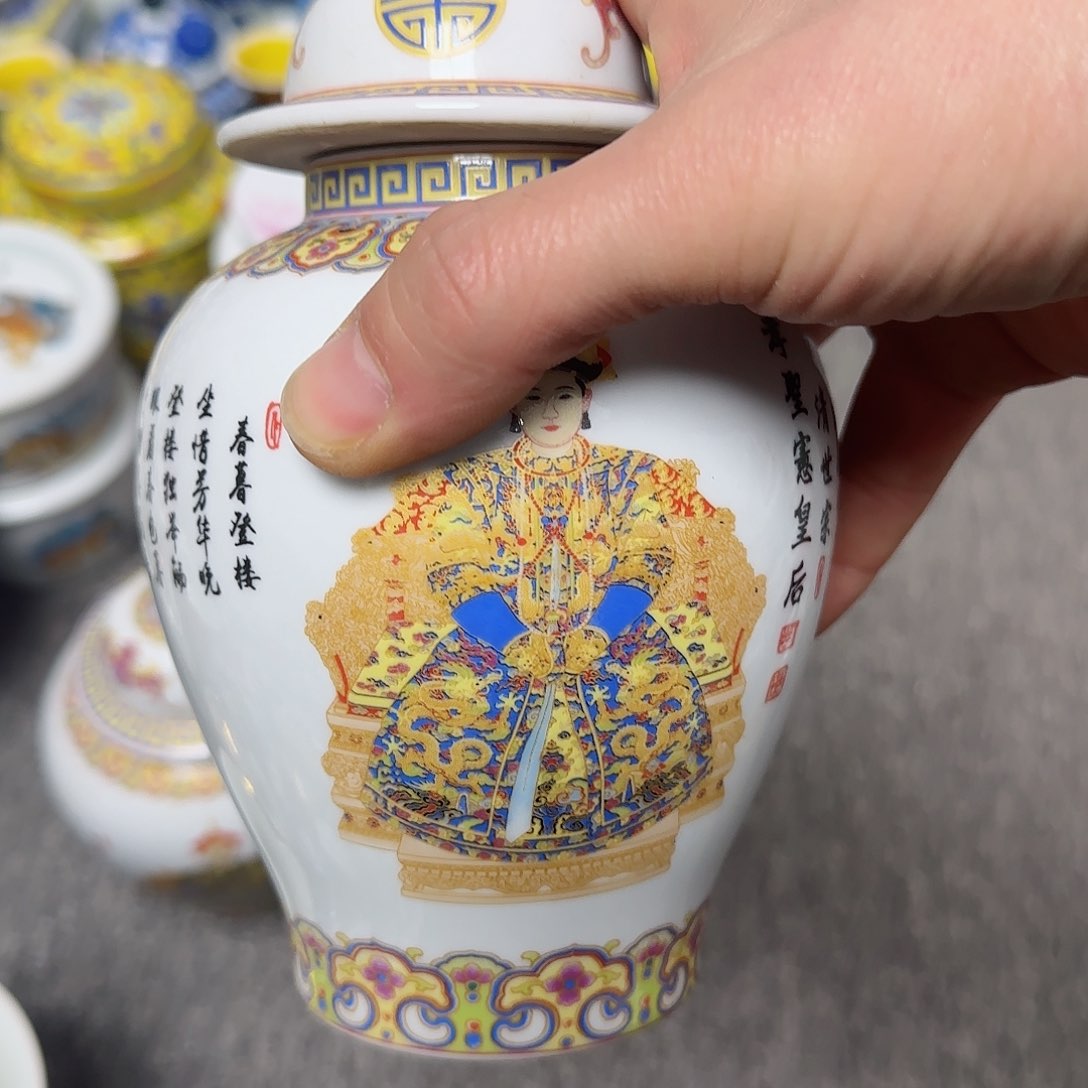 摆件瓷器的工艺技术水平