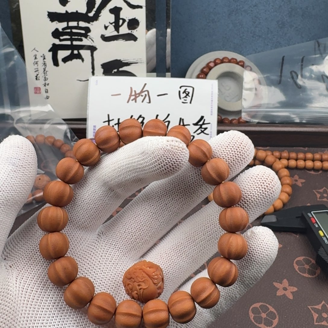 ****末手串猴头核桃鲨鱼带配饰