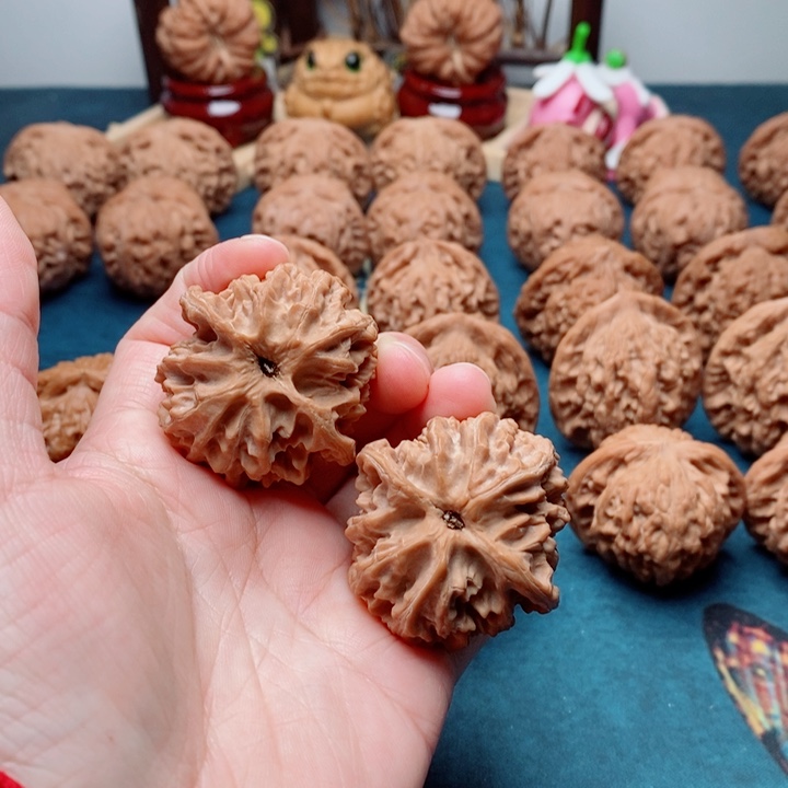 把件文玩核桃苹果园40