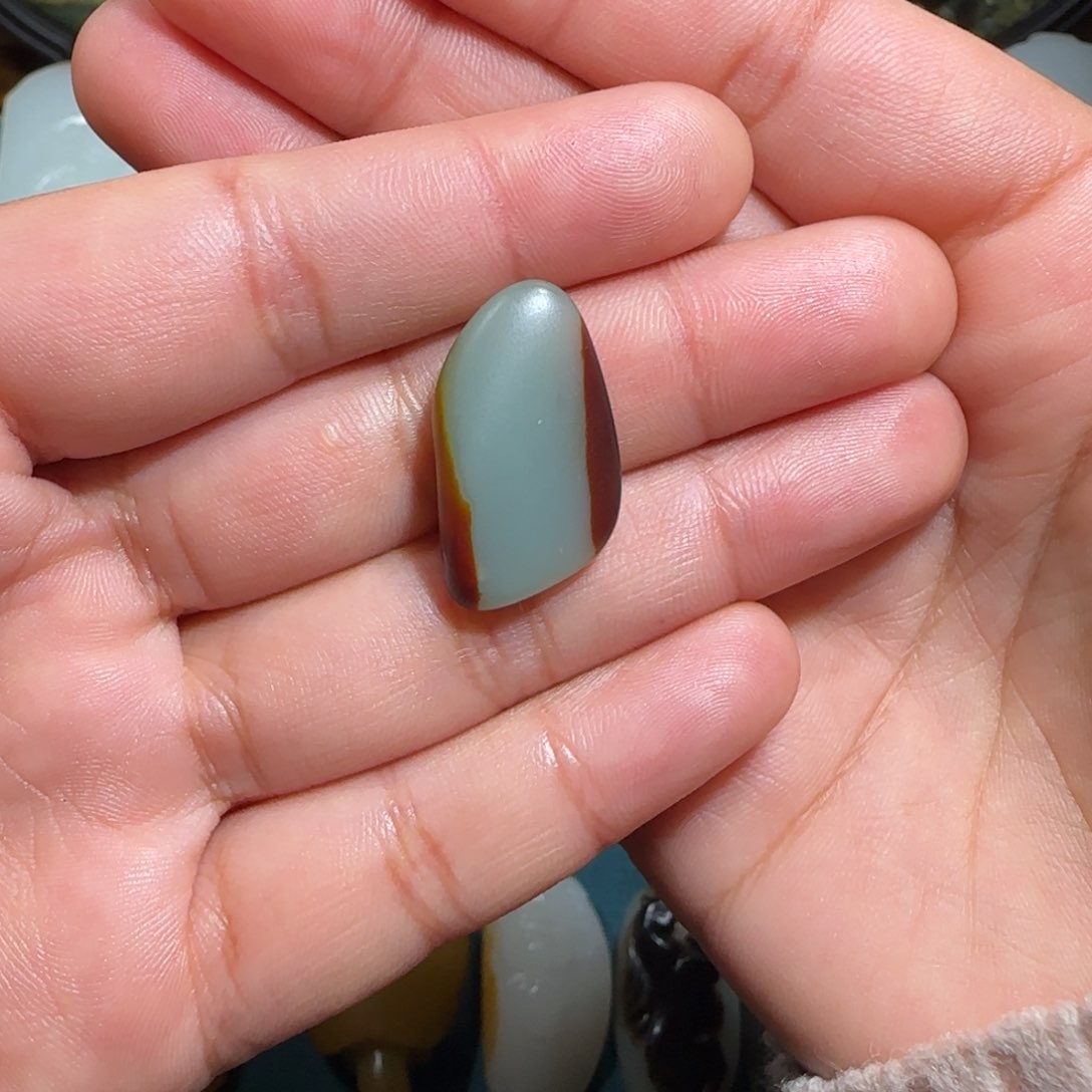 和田玉颈饰未镶嵌炮**人