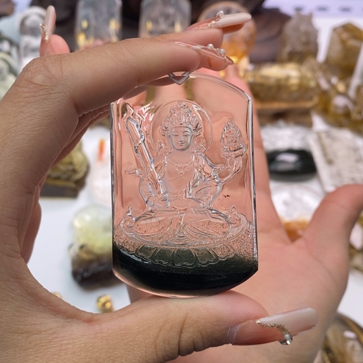 水晶颈饰未镶嵌浪***期