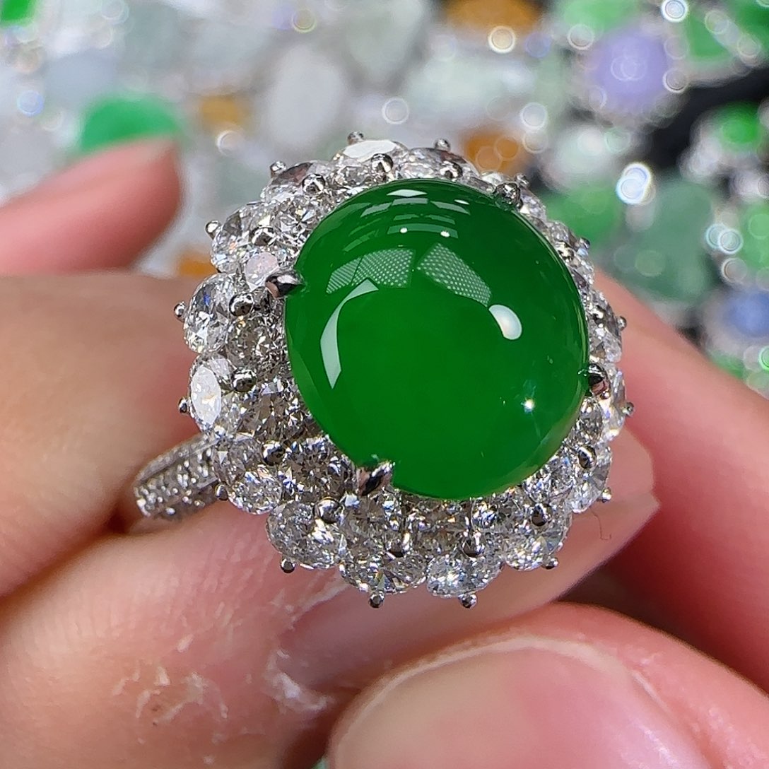 翡翠戒指18K金镶嵌天然翡翠