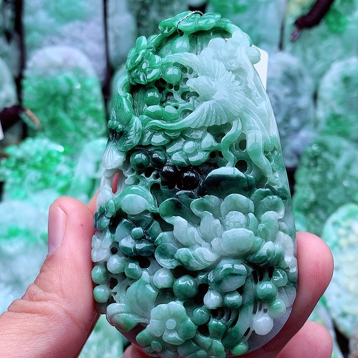 翡翠吊坠(不含链)未镶嵌