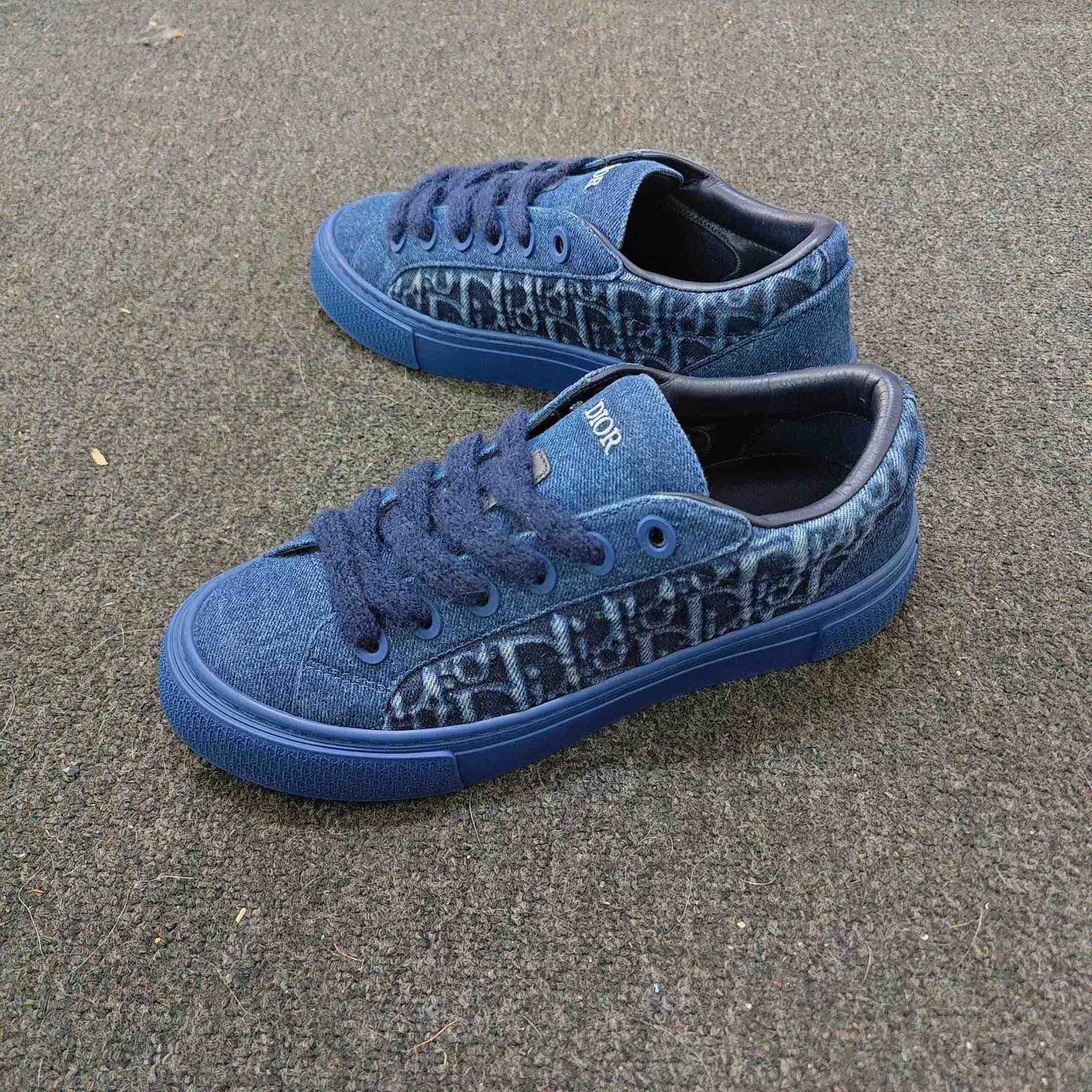99新 DIOR/迪奥 B33 蓝色厚底板鞋42码99新公价8600