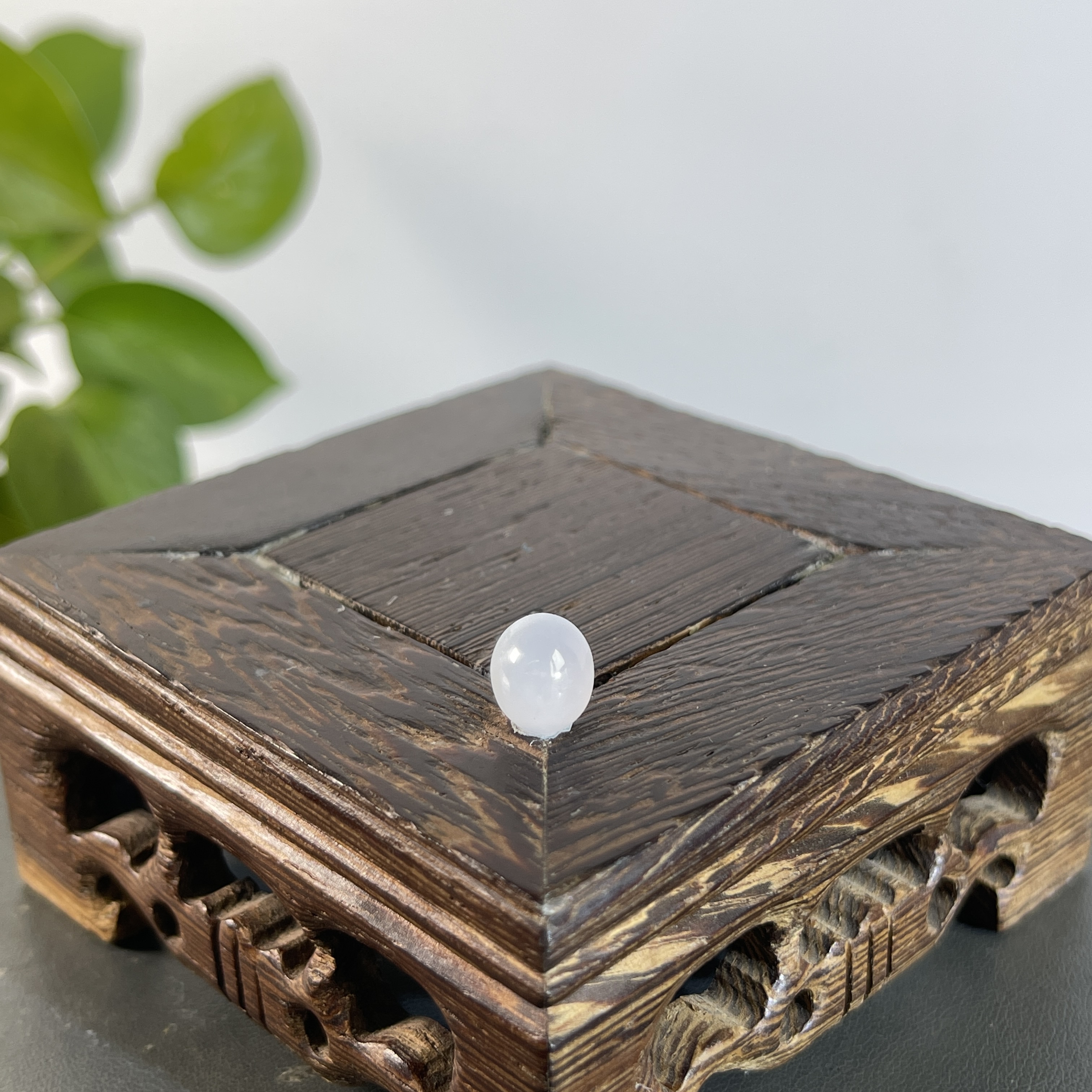 JXW30-06 天然缅甸A货翡翠  翡翠蛋面