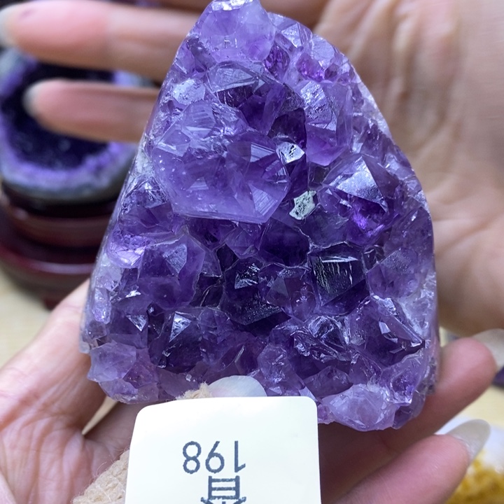 水晶大型摆件（非配饰）未镶嵌