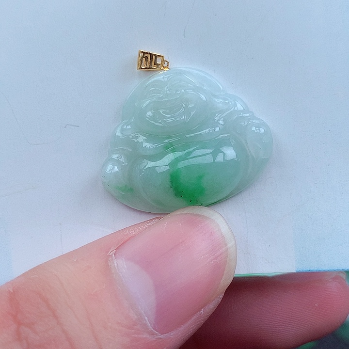 翡翠颈饰18K金镶嵌翡翠